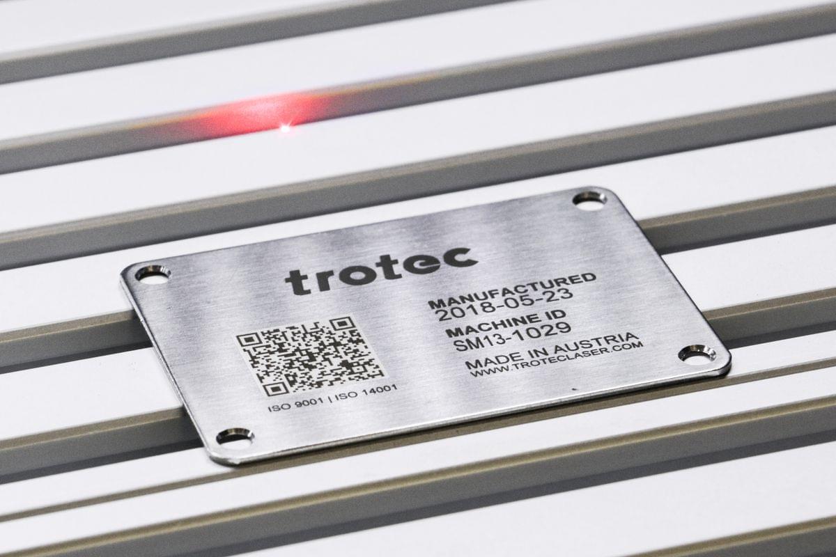laser-engraving-stainless-steel-dataplates